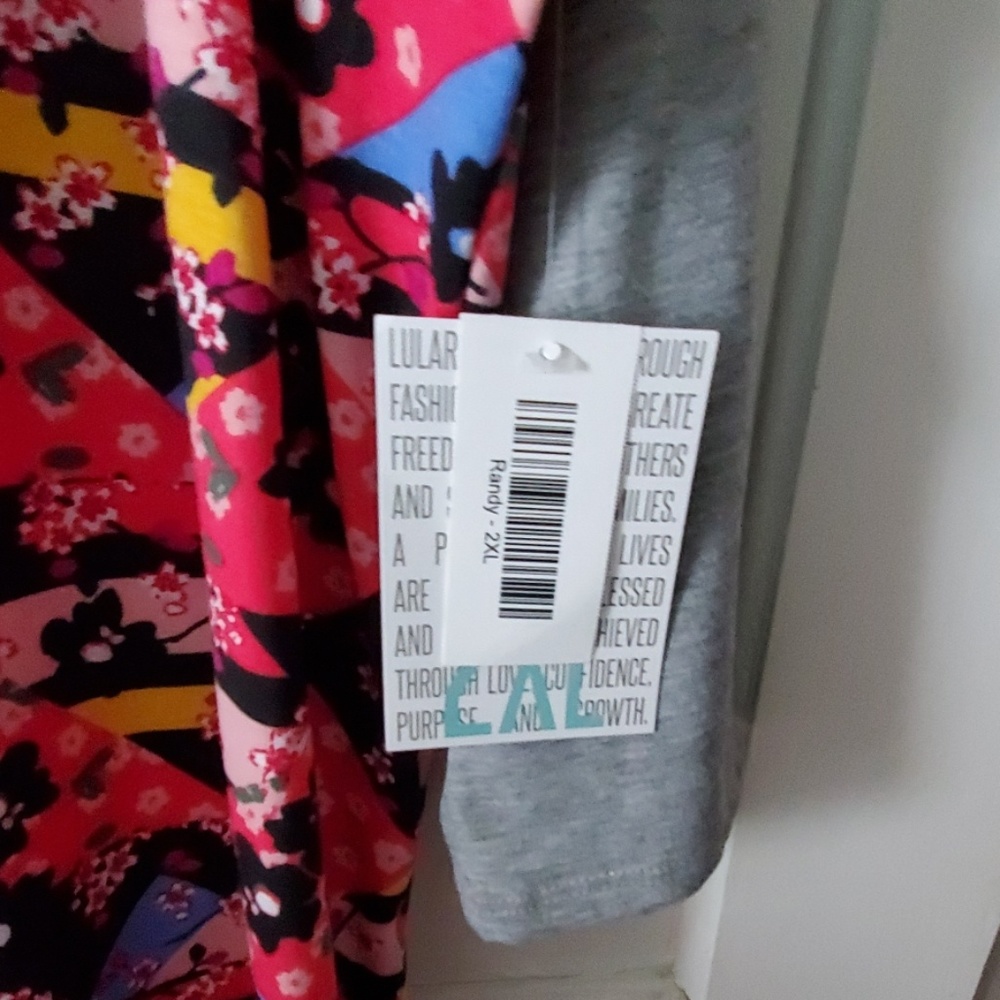 Lularoe Randy - Picture 6 of 6